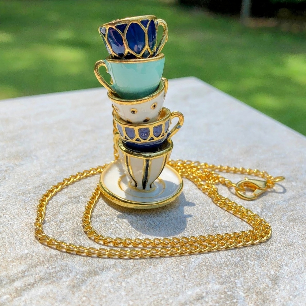 Alice in Wonderland Golden Teacup Party Necklace - Picture 4 of 16